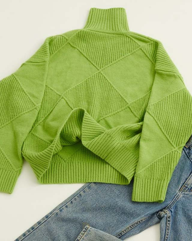 ROSA – Pull à col roulé élégant avec des finitions raffinées