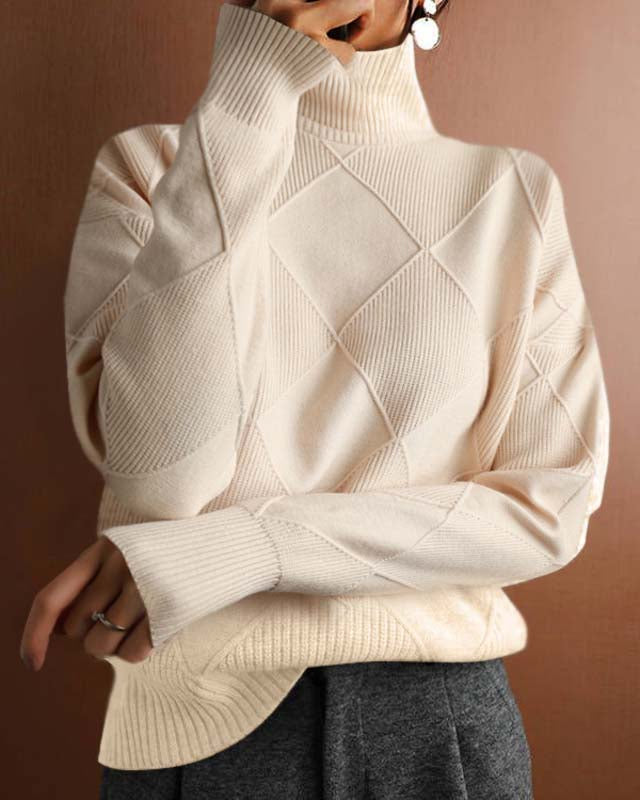 ROSA – Pull à col roulé élégant avec des finitions raffinées