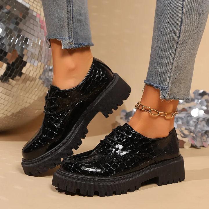 Clemencé – Derbies en cuir verni