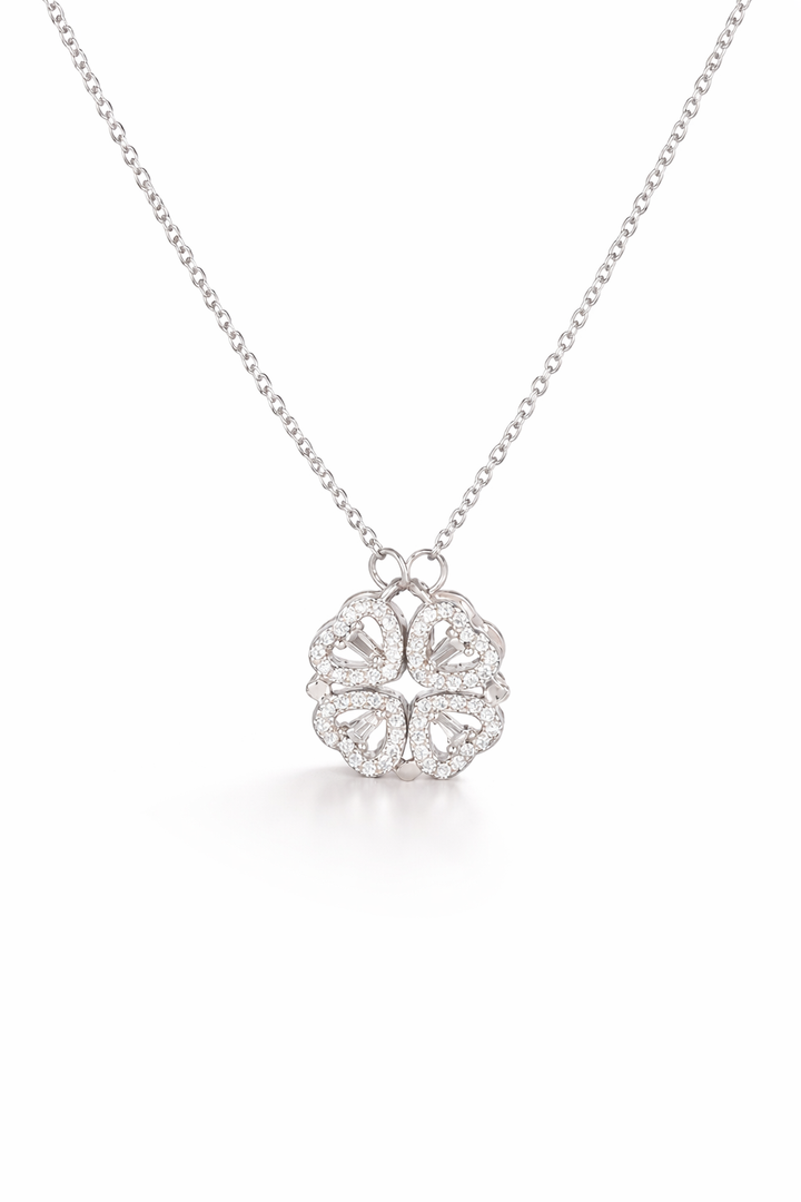 Collier Trèfle en Acier Titane